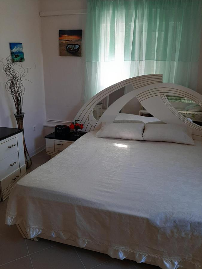 דירות Cozy Flat In Néa Mákri מראה חיצוני תמונה