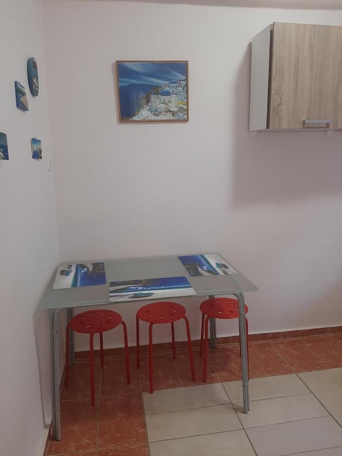 דירות Cozy Flat In Néa Mákri מראה חיצוני תמונה