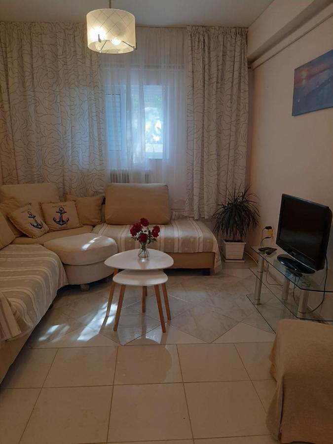 דירות Cozy Flat In Néa Mákri מראה חיצוני תמונה
